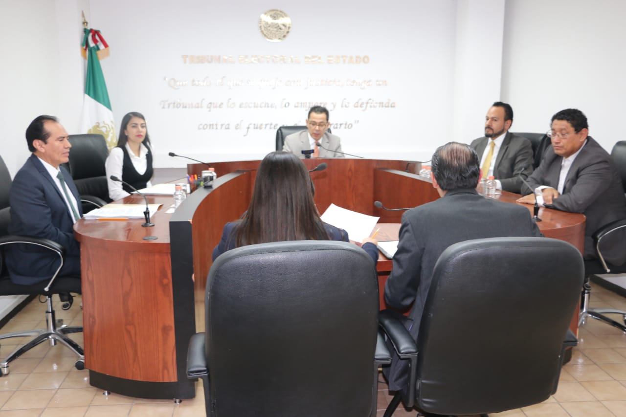 TEEM ordena al Ayuntamiento de Nahuatzen ministrar los recursos que había suspendido a la comunidad de la cabecera.