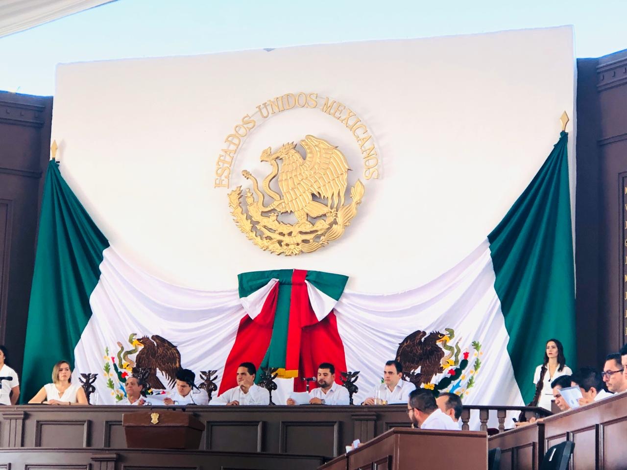 Asiste magistrada presidenta del TEEM a conmemoración del 205 aniversario de la Constitución de Apatzingán