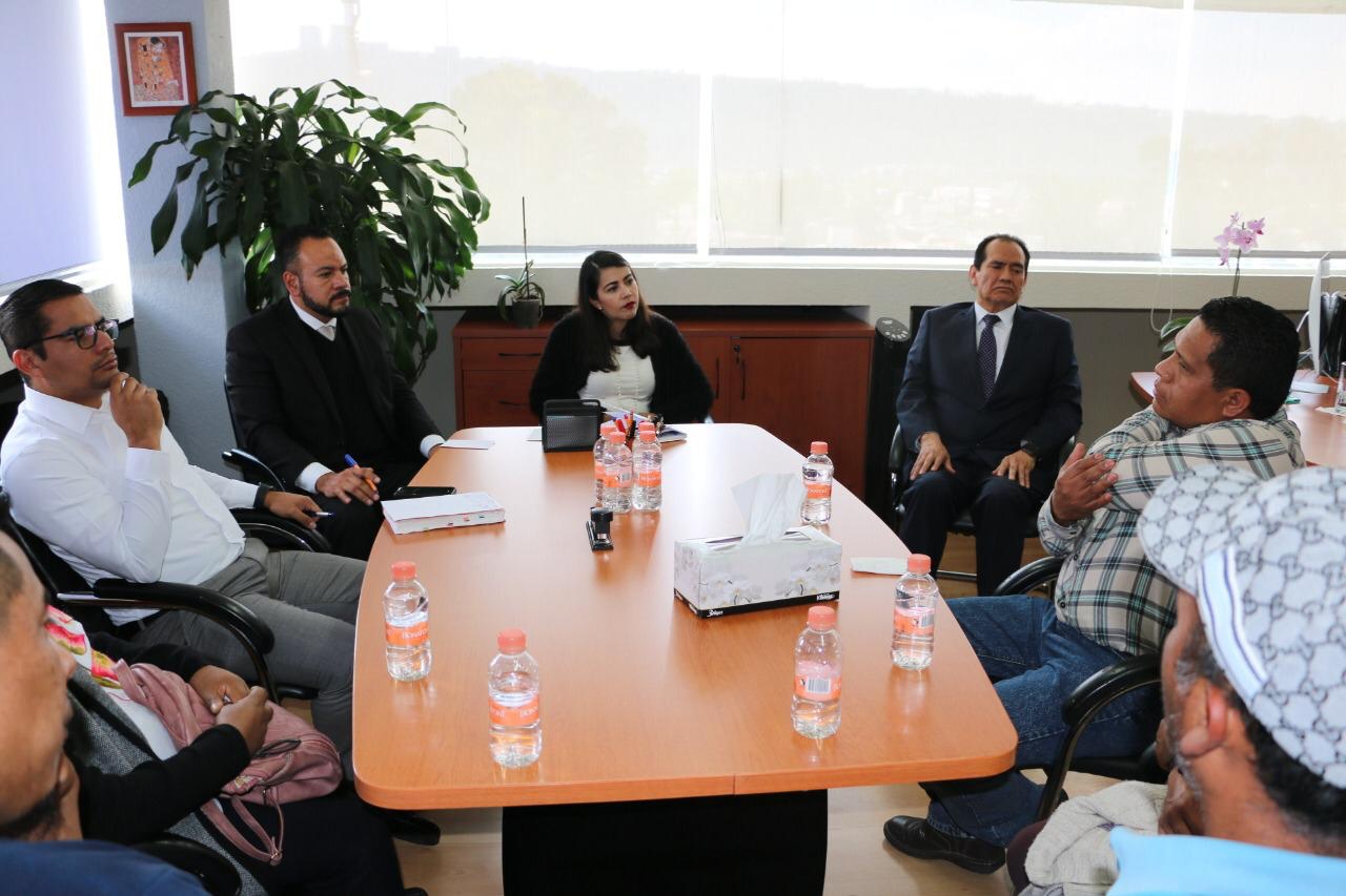 La Magistrada Presidenta, Yolanda Camacho Ochoa, y los Magistrados José René Olivos Campos y Salvador Alejandro Pérez Contreras del TEEM, sostuvieron una reunión de trabajo con integrantes del Consejo Indígena de la Cabecera de Nahuatzen.