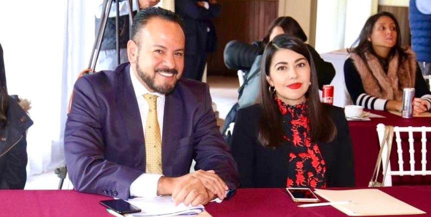 La Magistrada Presidenta del TEEM Yolanda Camacho Ochoa, y el Magistrado Salvador Alejandro Pérez Contreras, asistieron hoy al Quinto Seminario Nacional