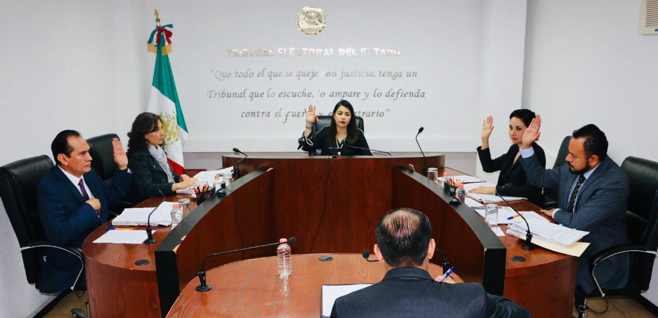 En sesión pública, el pleno del Tribunal Electoral del Estado de Michoacán resolvió tres medios de impugnación.