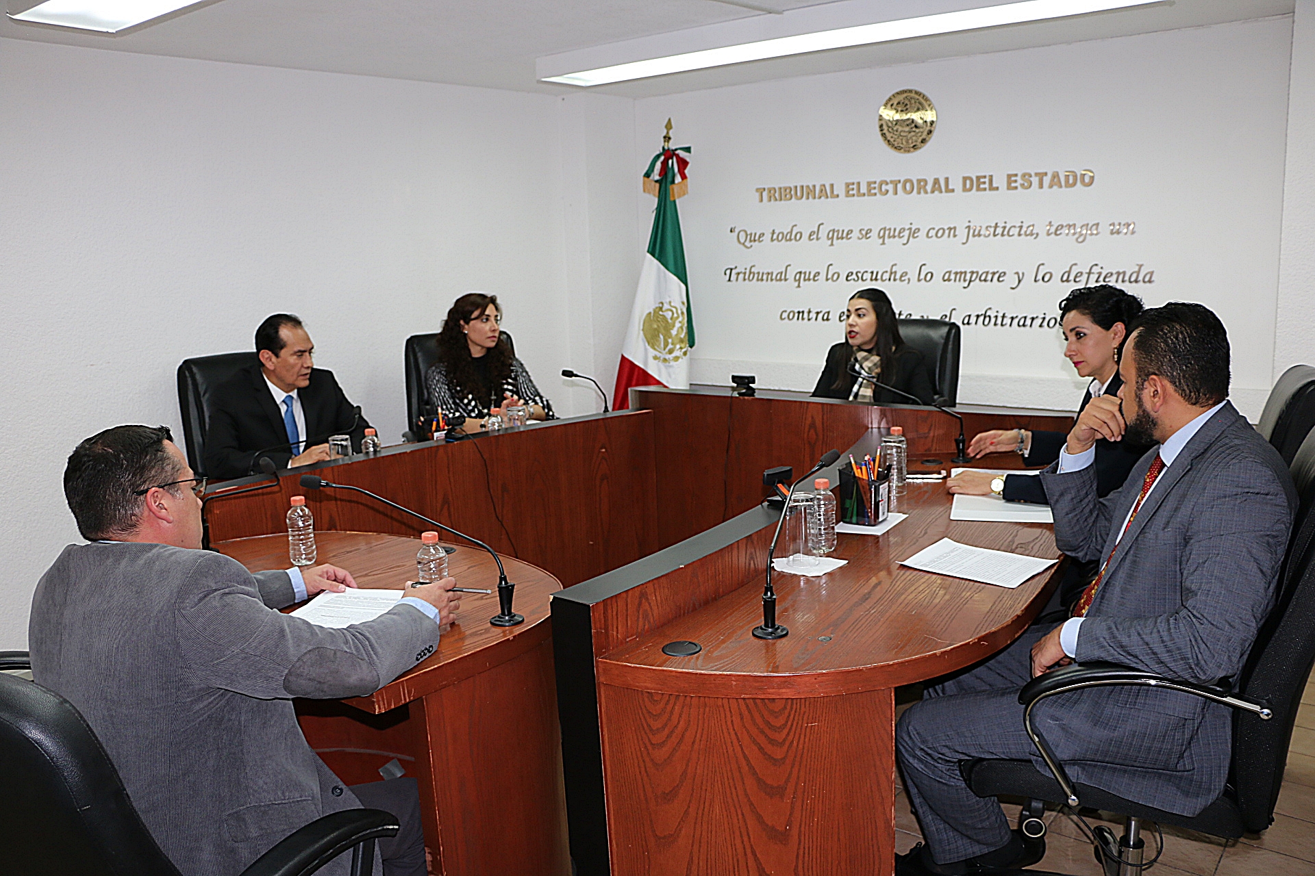 Se realizó la junta de aclaraciones sobre la licitación por invitación restringida  TEEM-01-IR-2019