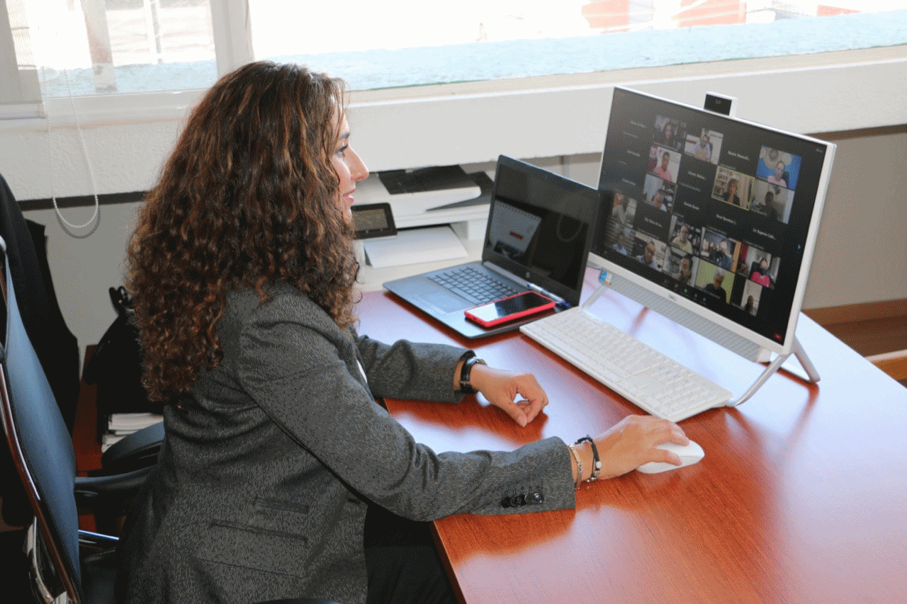 ASISTE MAGISTRADA ALMA BAHENA A CONFERENCIA MAGISTRAL DE LA DRA. MÁRIAM MARTÍNEZ-BASCUÑAN