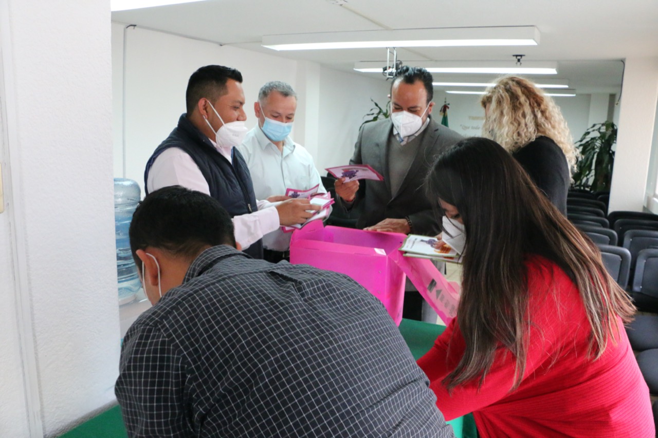 REALIZA TEEM APERTURA DE URNA DE CONSULTA INFANTIL Y JUVENIL 2021