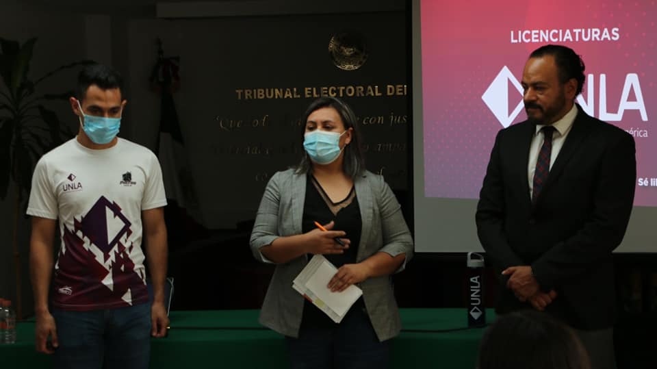 PRESENTAN A PERSONAL DEL TEEM OFERTA ACADÉMICA DE LA UNLA