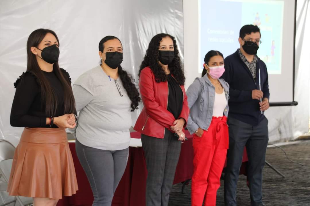 EQUIPO DE LA COORDINACIÓN DE COMUNICACIÓN SOCIAL DEL TEEM, ASISTE AL CURSO TALLER 